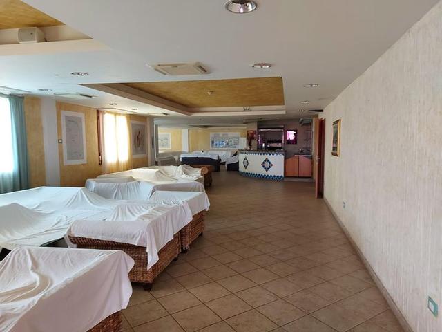 #12269 Albergo con piscina e pertinenze in vendita - foto 42