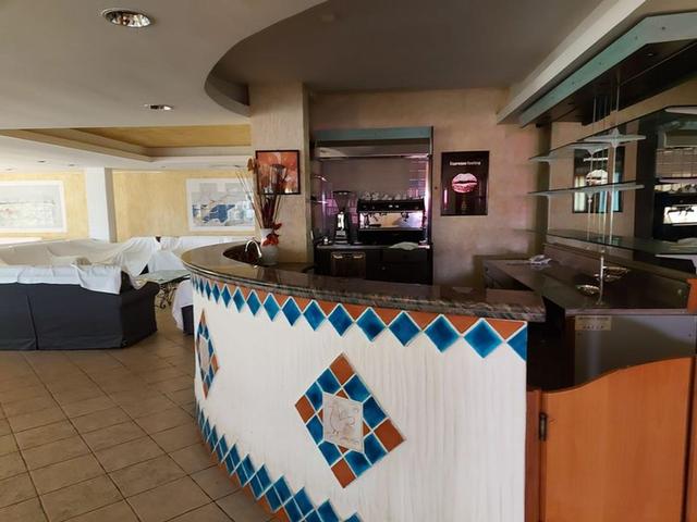 #12269 Albergo con piscina e pertinenze in vendita - foto 45