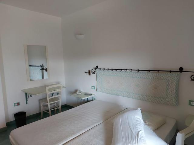 #12269 Albergo con piscina e pertinenze in vendita - foto 97