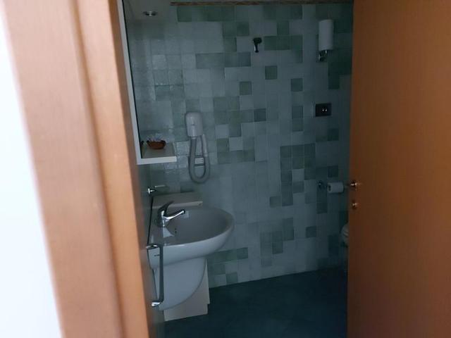 #12269 Albergo con piscina e pertinenze in vendita - foto 65