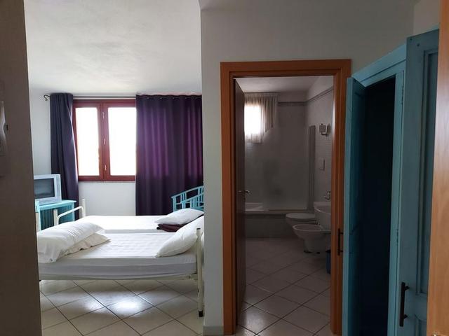 #12269 Albergo con piscina e pertinenze in vendita - foto 73