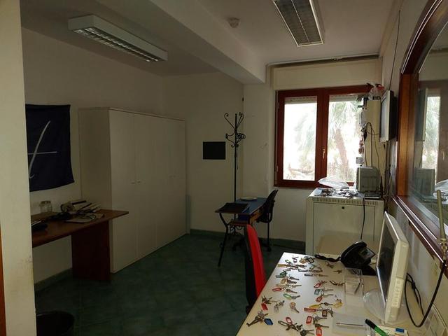 #12269 Albergo con piscina e pertinenze in vendita - foto 6