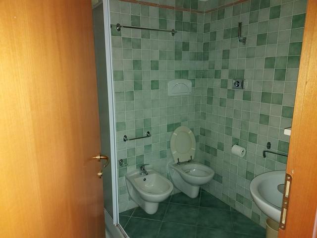 #12269 Albergo con piscina e pertinenze in vendita - foto 14