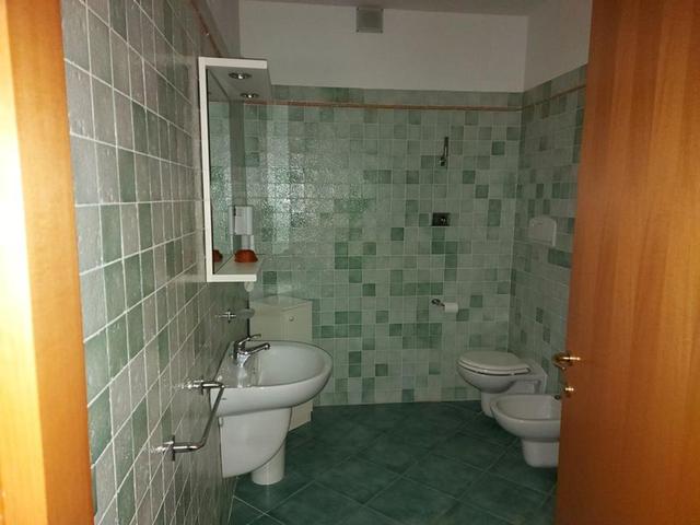 #12269 Albergo con piscina e pertinenze in vendita - foto 53