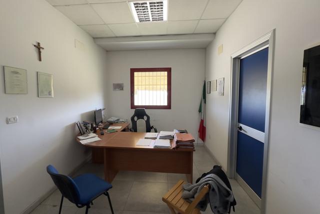 #2537572 Capannone con uffici e pertinenze in vendita - foto 14