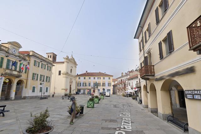 Bancari in vendita