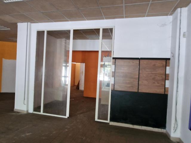 #2537370 Ampio negozio in zona centrale in vendita - foto 5