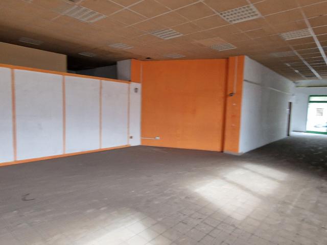 #2537370 Ampio negozio in zona centrale in vendita - foto 8