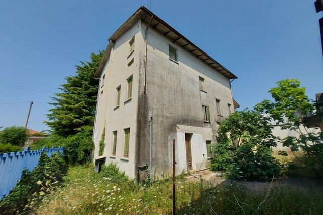 #15887 Complesso industriale con uffici e terreno in vendita - foto 22