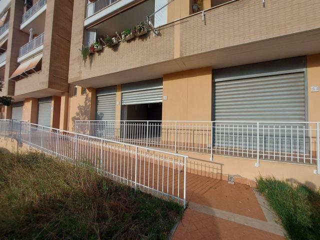 #24332 Negozio al grezzo con corte esclusiva e cantina  (sub 3) in vendita - foto 11