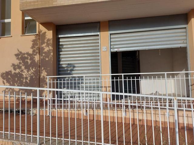 #24332 Negozio al grezzo con corte esclusiva e cantina  (sub 3) in vendita - foto 8