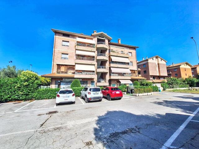 #2536193 Locale commerciale con laboratorio in vendita - foto 5