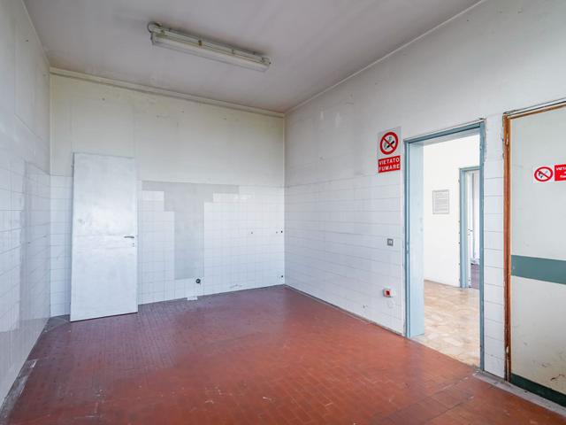 #2537519 Capannone industriale a Loira in vendita - foto 17