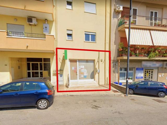 Negozi in vendita