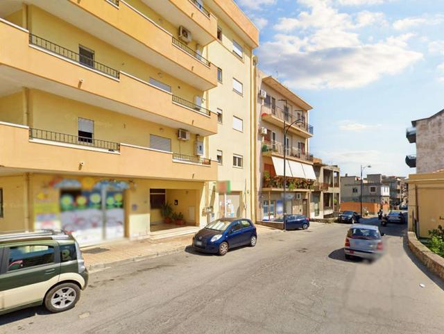 Negozi in vendita