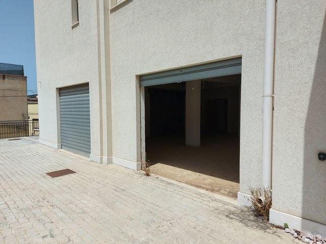 #18411 AFFITTO di locale commerciale con deposito in vendita - foto 10