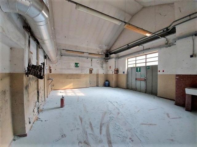 #14678 Stabilimento industriale con abitazione e terreni in vendita - foto 15