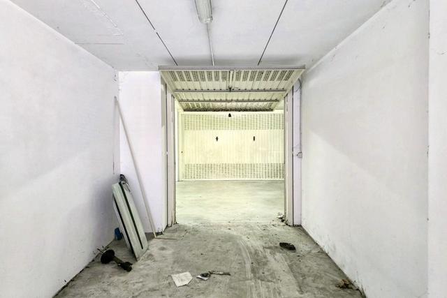 Garage in vendita