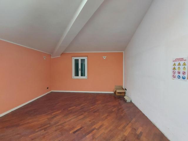 #14690 Due uffici con garage e cantina in vendita - foto 3