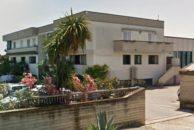 #2639920 Edificio artigianale con uffici e cabina elettrica in vendita - foto 1