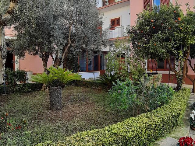 Ville in vendita