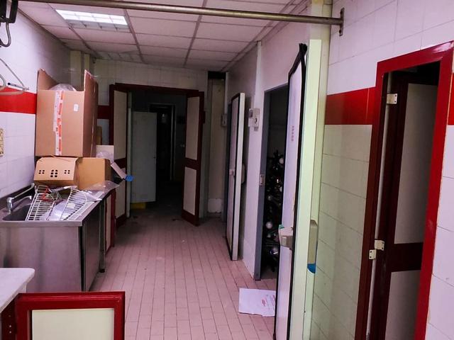 Complessi commerciali in vendita