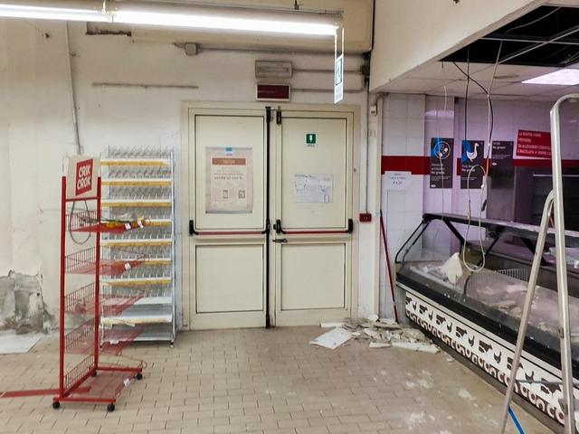 Complessi commerciali in vendita