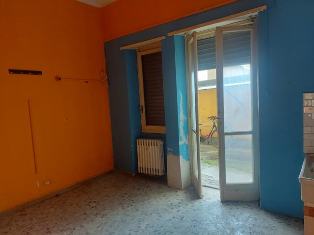 Negozi in vendita