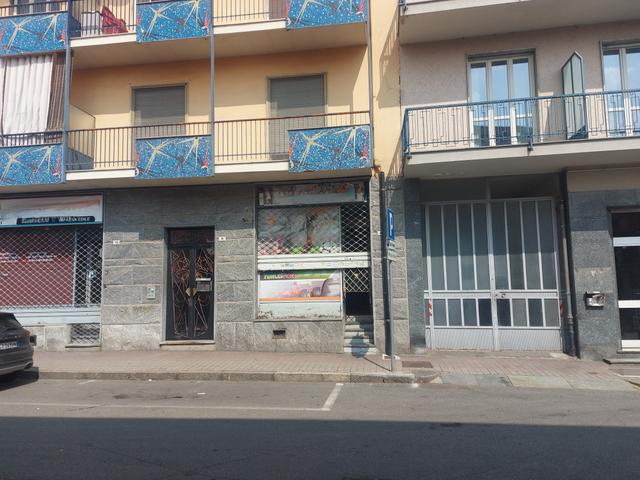Negozi in vendita