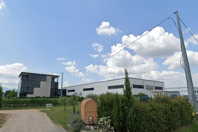 #2536680 Complesso industriale con capannone e palazzina in vendita - foto 1