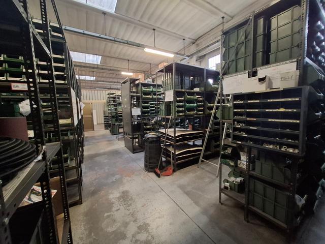 #2537818 Capannone con uffici e corte in vendita - foto 20