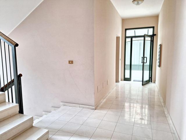 #23908 Negozio al piano terra in complesso condominiale in vendita - foto 8