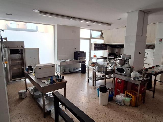#25353 Locale Commerciale Cat. C/1 176mq con area esterna in vendita - foto 18