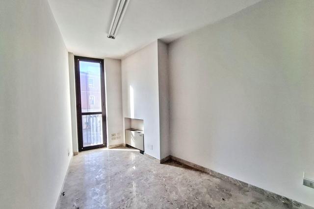 Studi privati in vendita