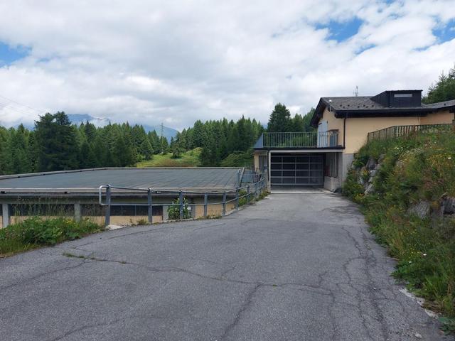 Magazzini in vendita