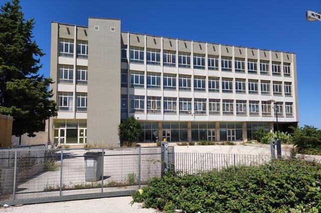 Edifici direzionali in vendita