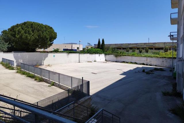 Edifici direzionali in vendita