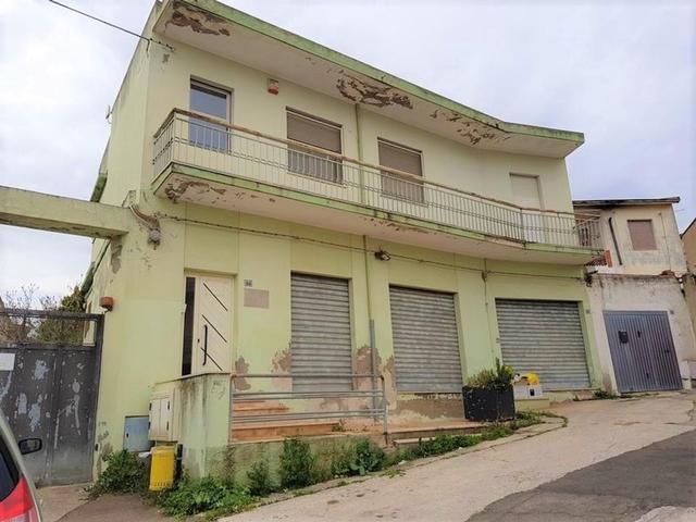 #4076 OPE in LCA – Fabbricato ad uso uffici in vendita - foto 1