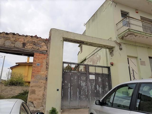 Edifici direzionali in vendita