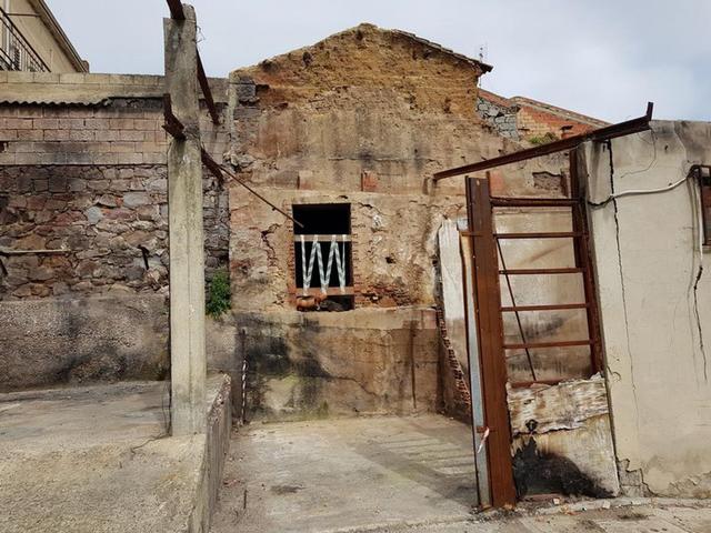 Edifici direzionali in vendita