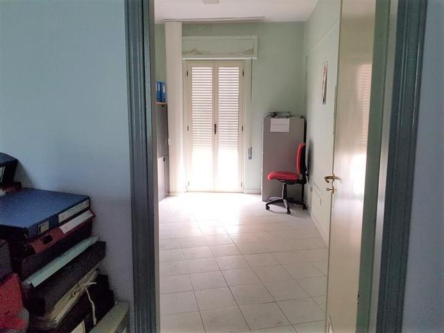 #4076 OPE in LCA – Fabbricato ad uso uffici in vendita - foto 25
