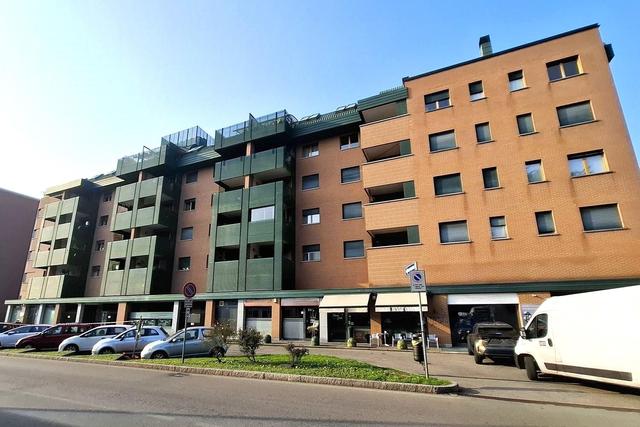 #25159 Ufficio e posto auto in edificio polifunzionale in vendita - foto 12