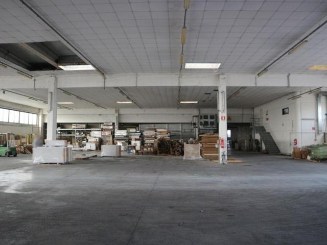 #14420 Complesso produttivo con terreno edificabile in vendita - foto 8