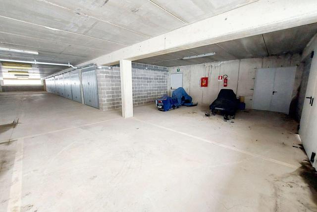 Garage in vendita