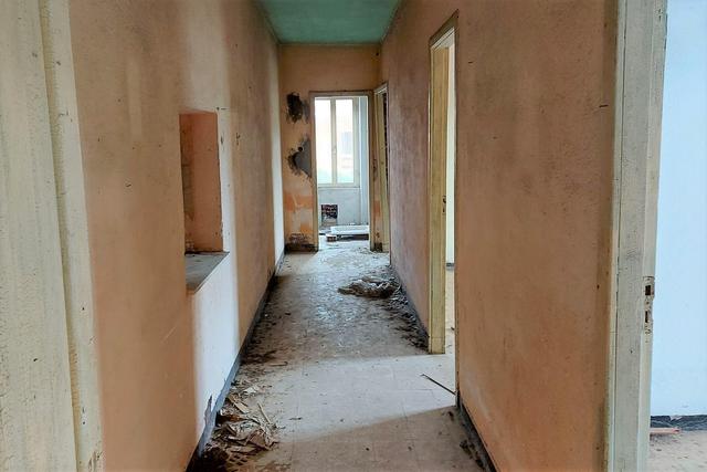 #19435 Complesso artigianale con cortile e pertinenze in vendita - foto 5
