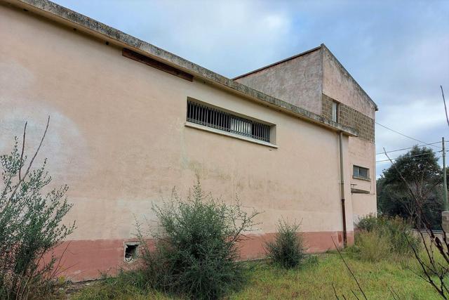 #19435 Complesso artigianale con cortile e pertinenze in vendita - foto 14