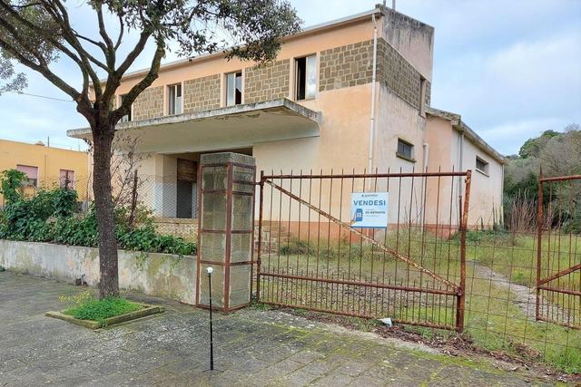 Stabilimenti produttivi in vendita