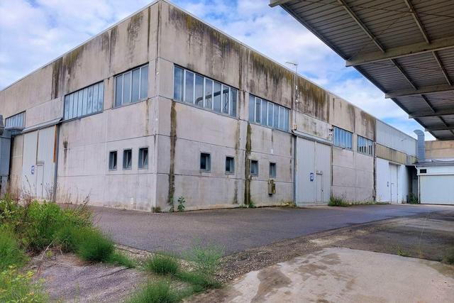#21100 Porzione di opificio da frazionare (comparto 4) in vendita - foto 1
