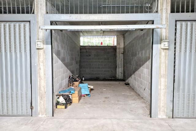 Garage in vendita