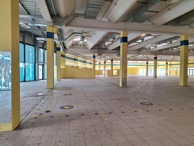 Stabilimenti produttivi in vendita